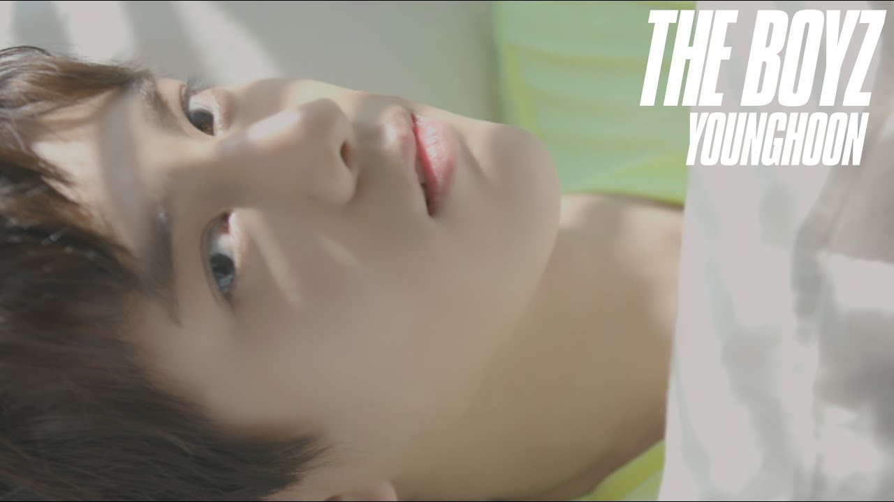 더보이즈(THE BOYZ) X DAZED PROFILE FILM 04 영훈(YOUNGHOON).jpg