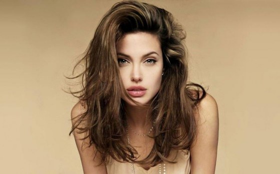 파일:Angelina-jolie-hollywod-celebrity-wallpaper-834007140-1-.jpg