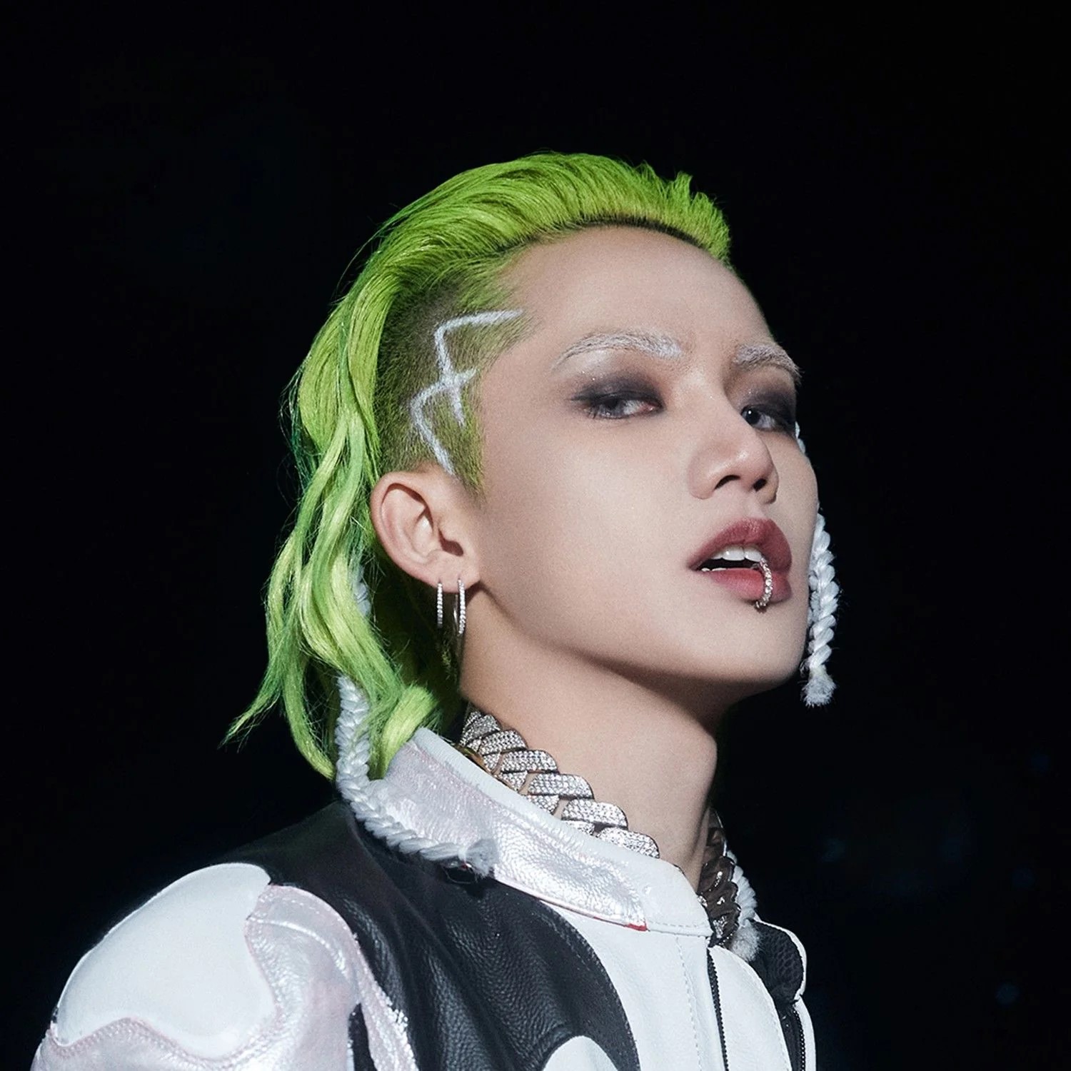 TREASURE CHOI KING KONG.jpg