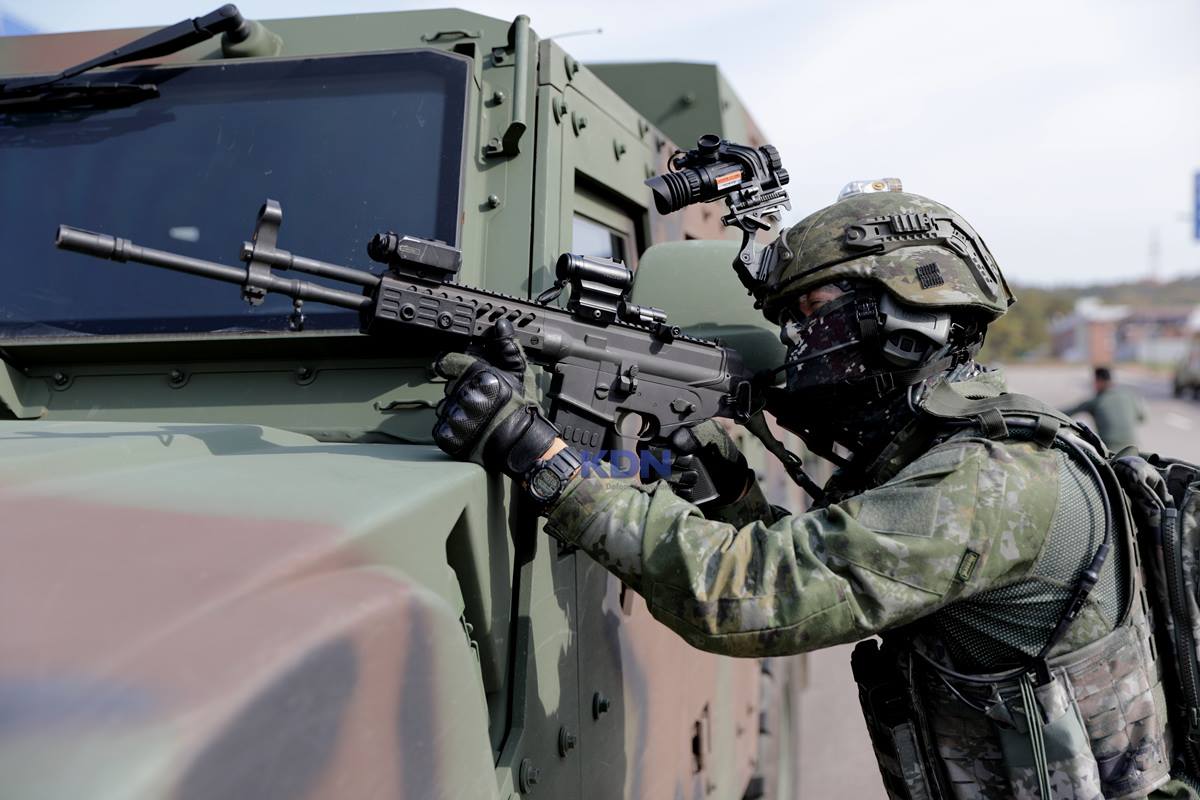 OOO Commando Unit with Warrior Platform Systems-4.jpg