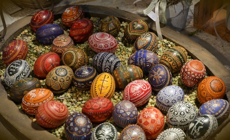 파일:Easter-eggs-599140.jpg