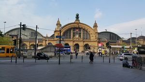 FrankfurtM Hauptbahnhof.jpg