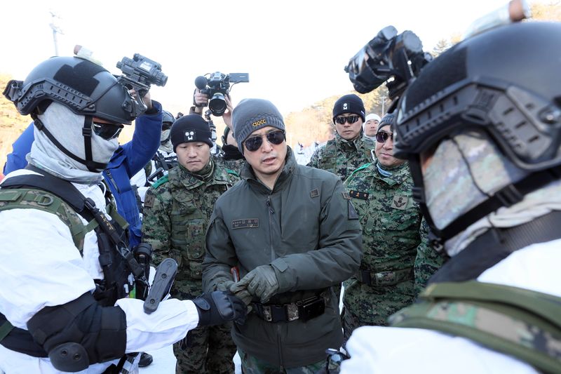 파일:Members of 3rd Special Forces Brigade's winter training(5).jpg